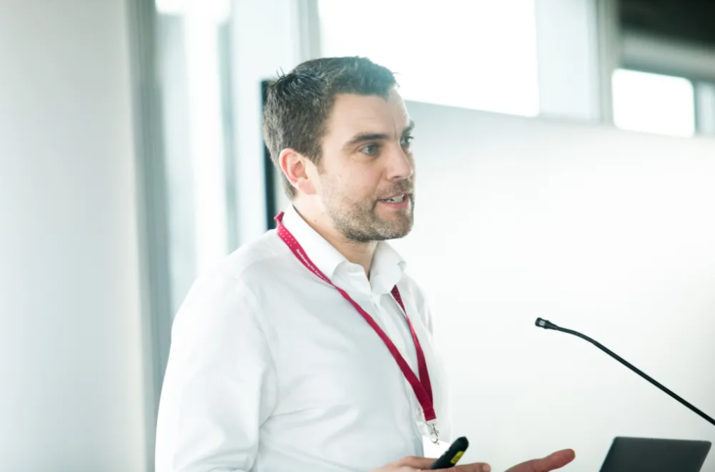 The Rolls-Royce of use cases: quantum computing applications in industry